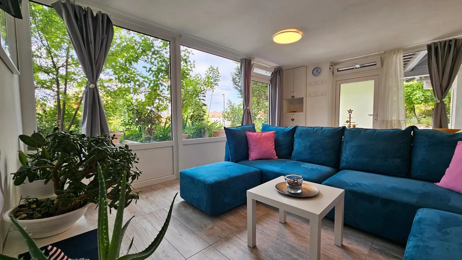 Ljubljana Park Apartments Bolero
